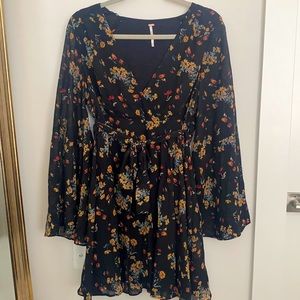 FREE PEOPLE flowy floral dress
